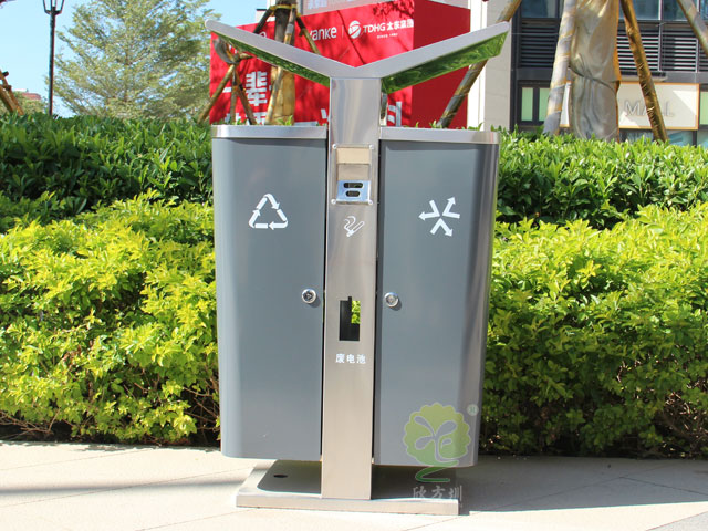 戶外分類(lèi)式垃圾箱城市展翼果皮箱